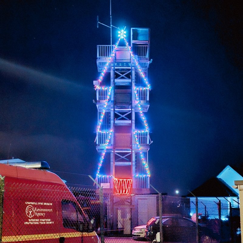 saltash-fire-station-christmas-lights