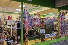 saltash-town-charity-shops